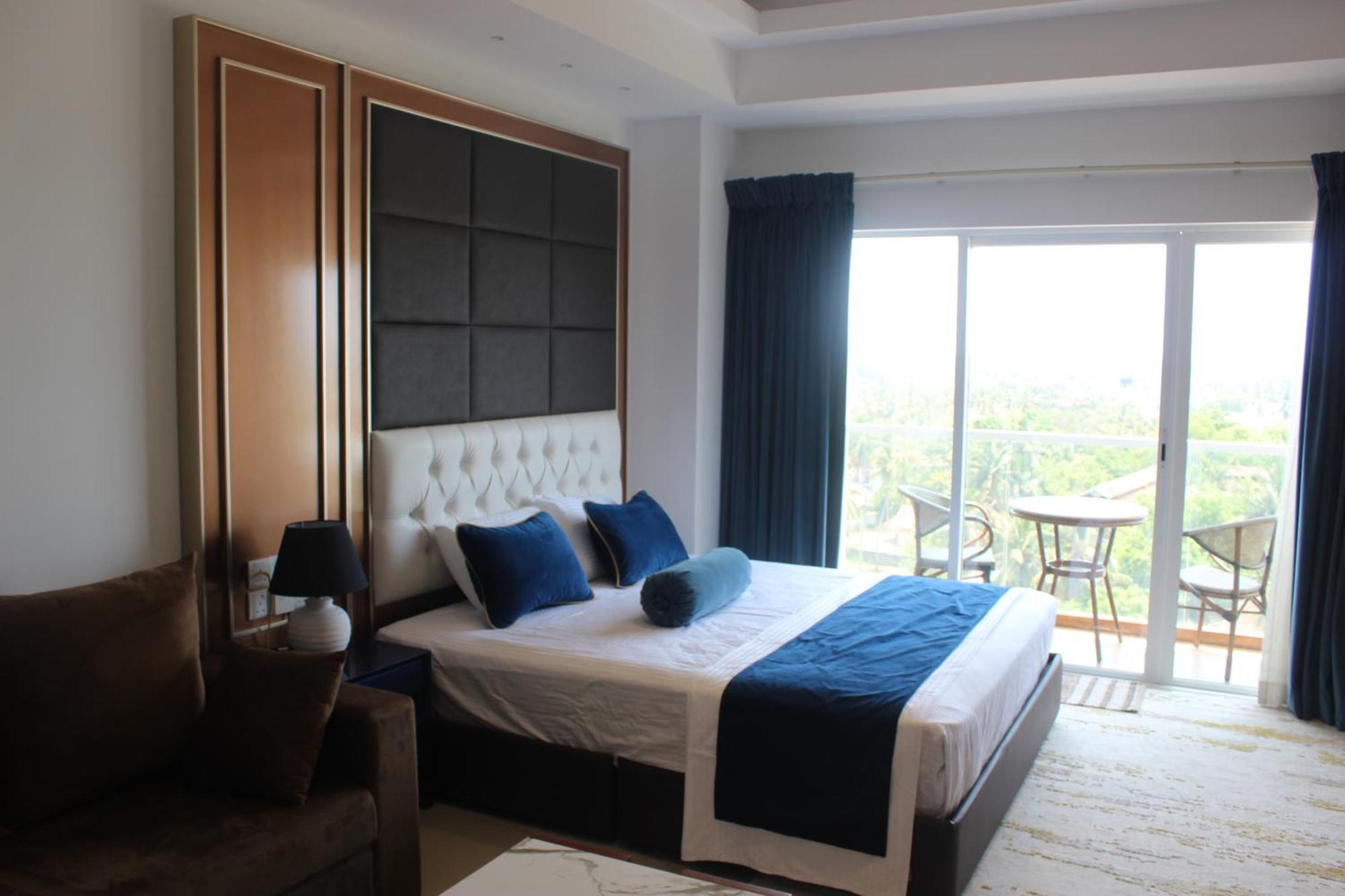 Sea View - Luxury By Tyronne अपार्टमेंट *