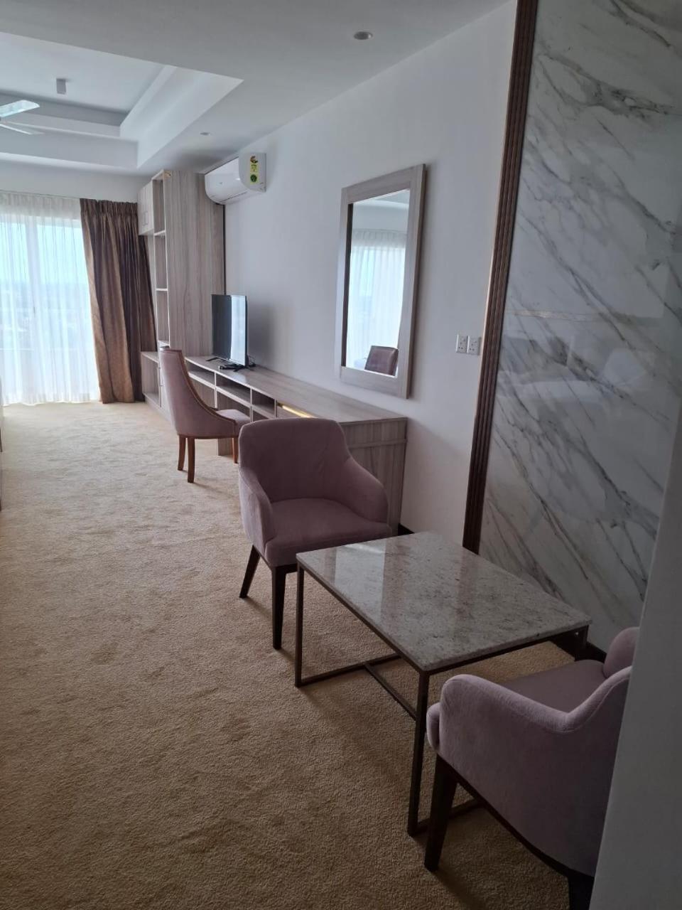 अपार्टमेंट Sea View - Luxury By Tyronne *